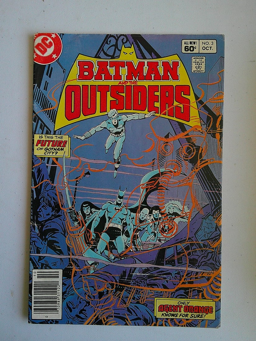 Bat Man & the Outsiders Vintage DC Comic Book: 1983 October Volume 1 #3 Agent Orange & Gothams (1 of 4)