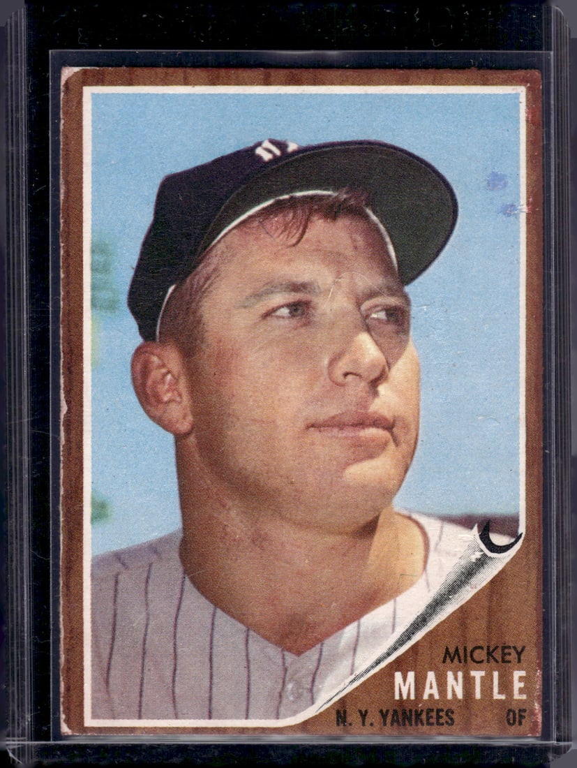 Mickey Mantle 1962 Topps #200 New York Yankees Vintage Baseball Card (1 of 2)