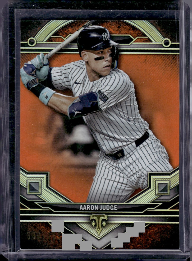 Aaron Judge Amber /199 2024 Topps Triple Threads #198 New York Yankees (1 of 2)