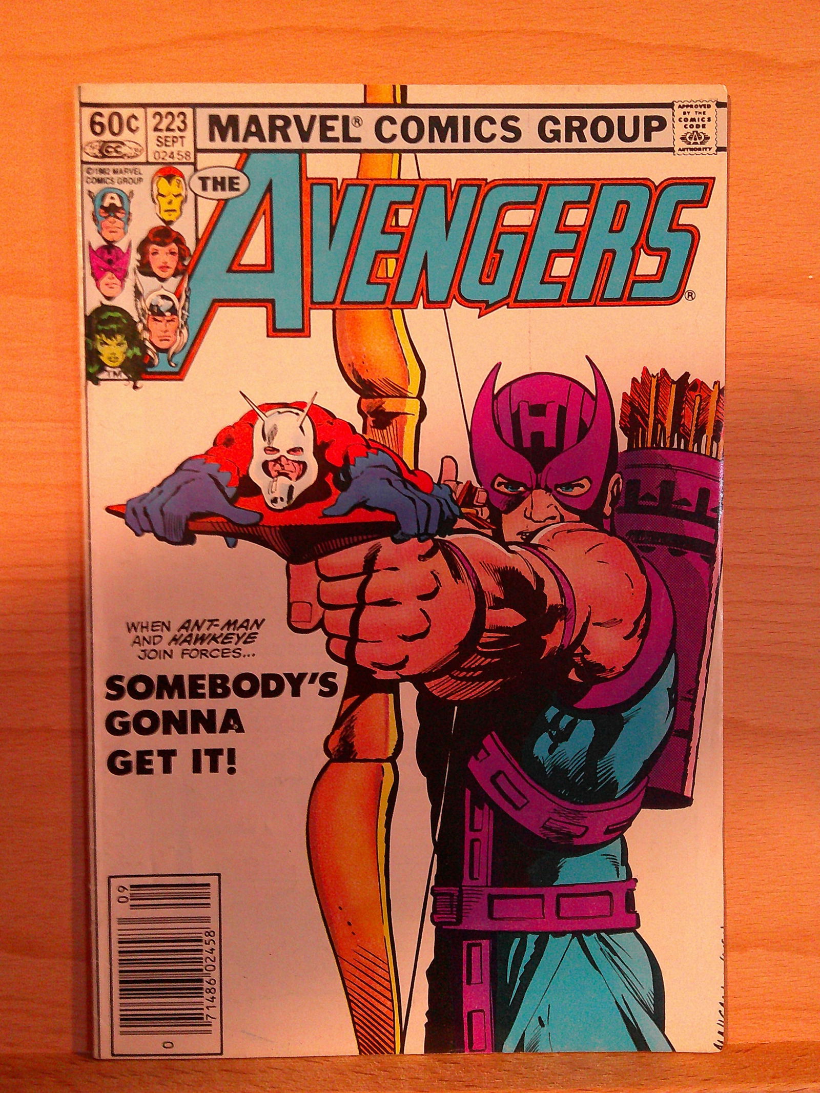 The Avengers Vintage Marvel Comic Book: 1982 September #223 (1 of 4)