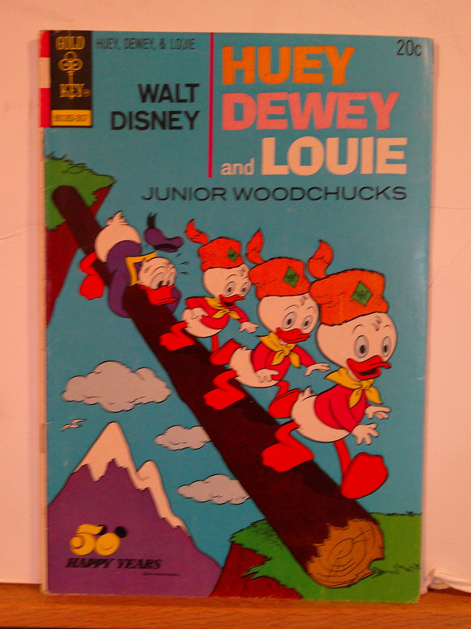 Walt Disney Huey, Dewey, & Louie Junior Woodchucks Vintage Gold Key Comic Book: 1973 July #121 (1 of 4)