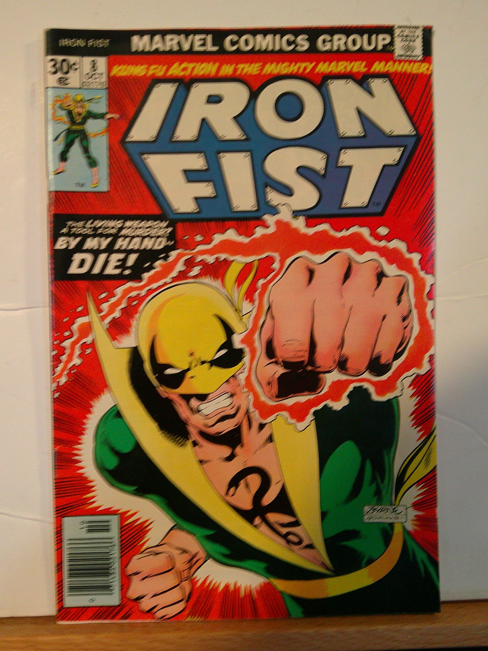 Iron Fist Vintage Marvel Comic Book: 1976 #8 October (1 of 4)