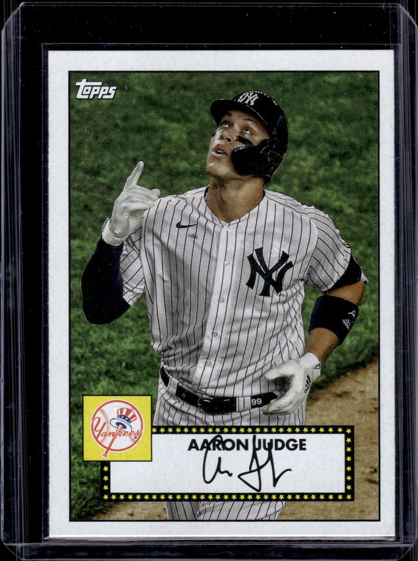 Aaron Judge Redux 2021 Topps #T52-1 New York Yankees: Topps Baseball MLB Trading & Sports Cards, Sports Cards for Sale Near Me, World Series & Hall of Fame Players Memorabilia, Refractors, X-Fractors, Numbered, SP, SSP, Valuable Auction Memorabilia Lots 