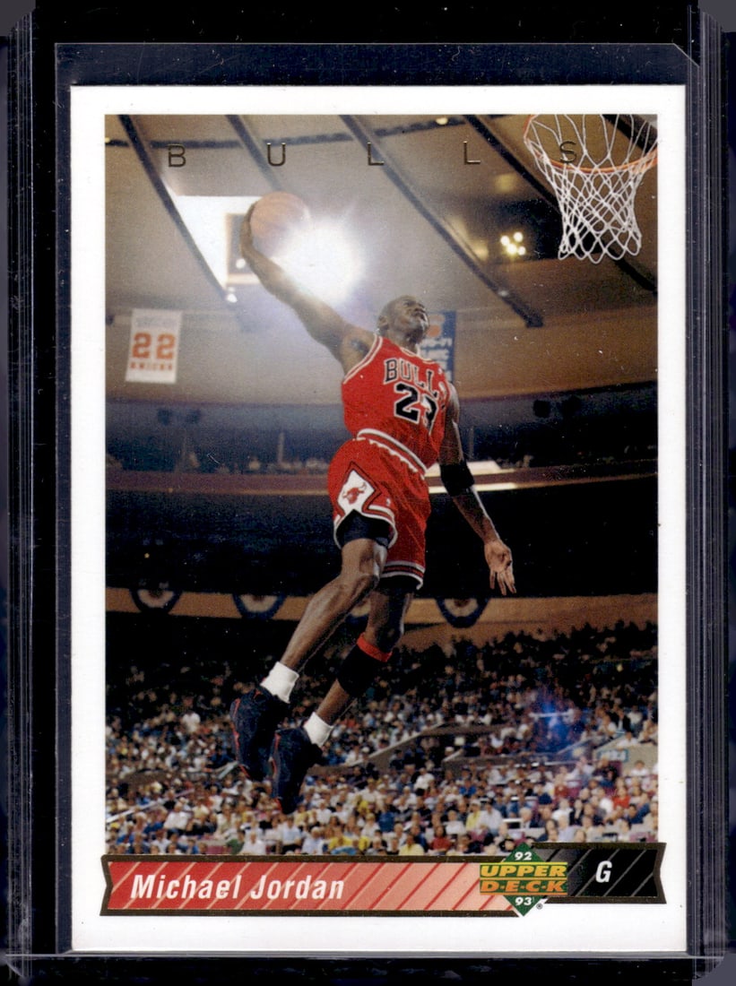 Michael Jordan 1992-93 Upper Deck #23 Chicago Bulls (1 of 2)