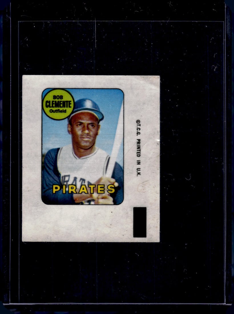Roberto Clemente 1961 Topps #388 Has Writing on Back, Condition is Good Otherwise (1 of 2)