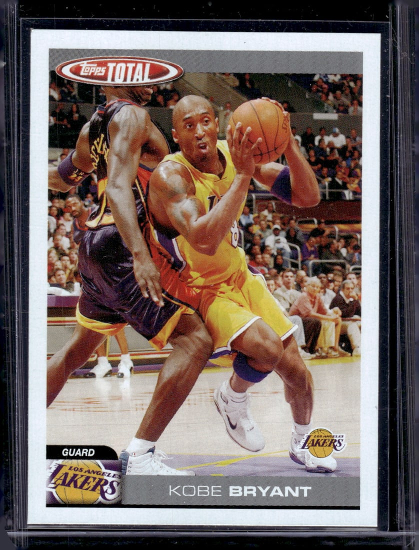 Kobe Bryant 2005-06 Topps Total #TTC13 Los Angeles Lakers (1 of 2)