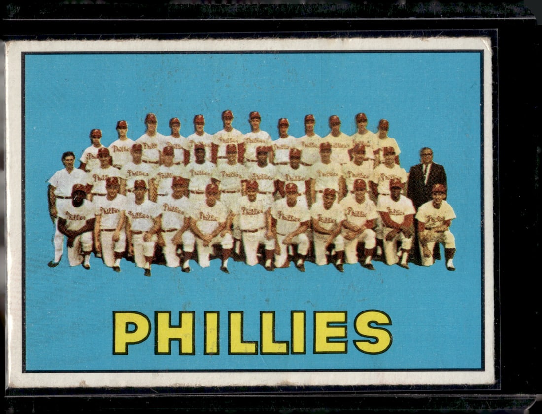 Phillies Team Card 1967 Topps #102 Vintage Baseball Card (1 of 2)