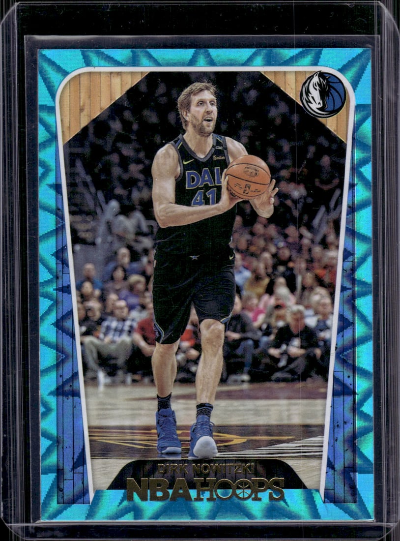 Dirk Nowitzki Teal Explosion 2018-19 NBA Hoops #285 Dallas Mavericks (1 of 2)