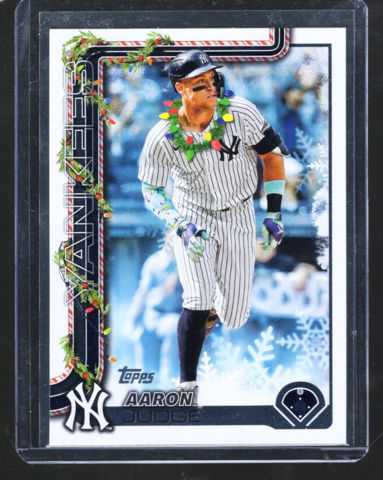 Aaron Judge Holiday Lights Necklace 2025 Topps Holiday #H161 New York Yankees MVP (1 of 2)