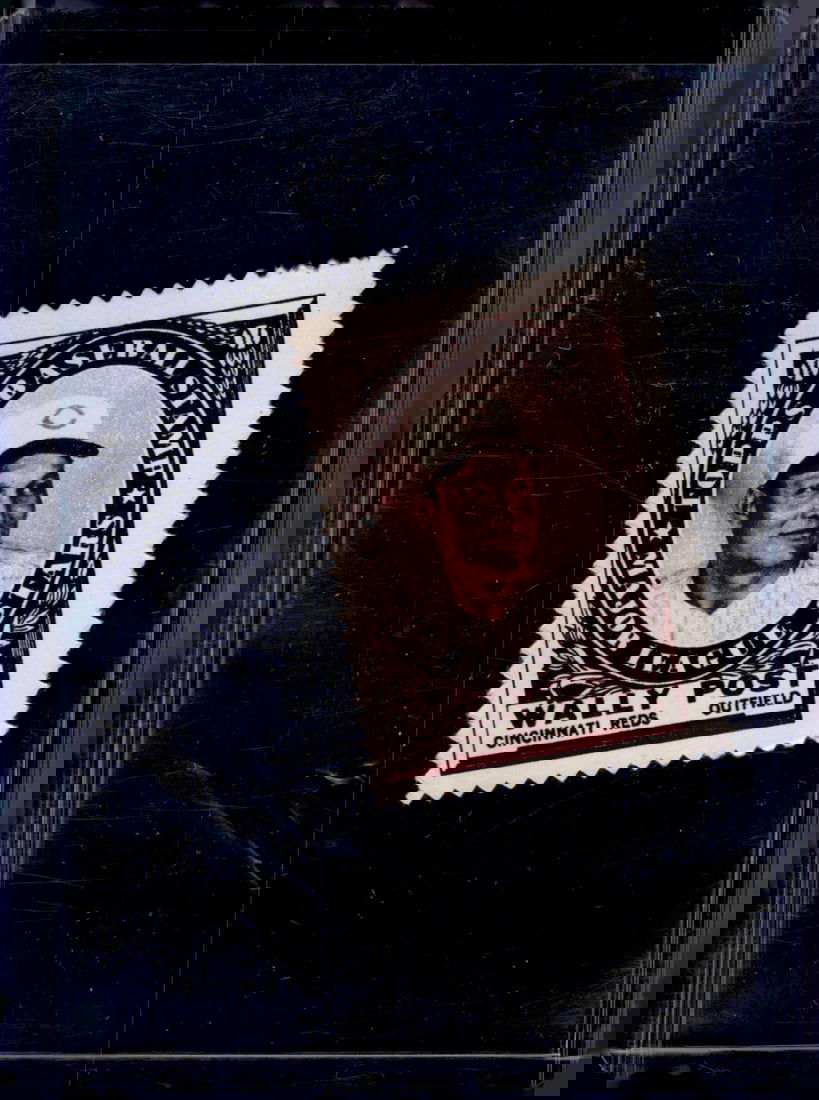 Wally Post 1961 Topps Stamp (1 of 2)