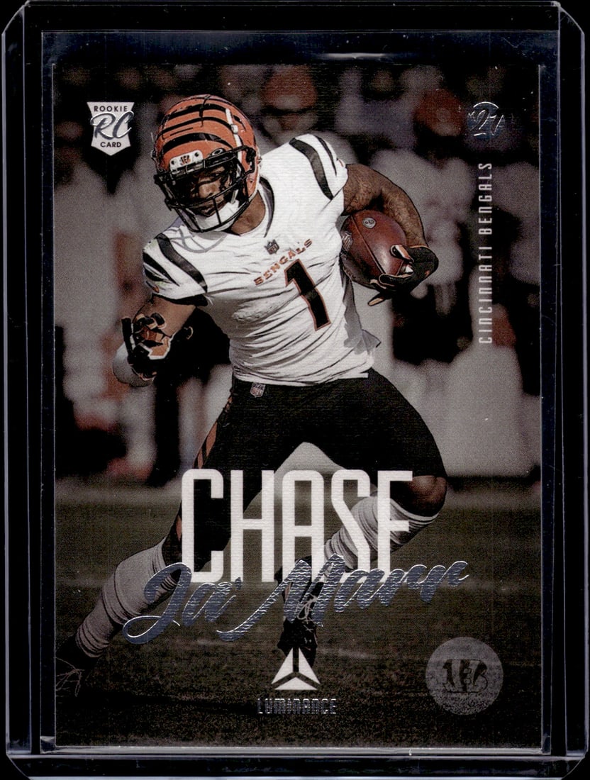 Ja'Marr Chase Rookie Card 2021 Panini Chronicles Luminance #212 Cincinnati Bengals (1 of 2)