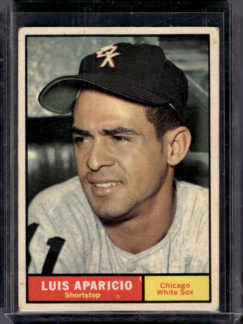 Luis Aparicio 1961 Topps #440 Chicago White Sox Vintage Baseball Card (1 of 2)