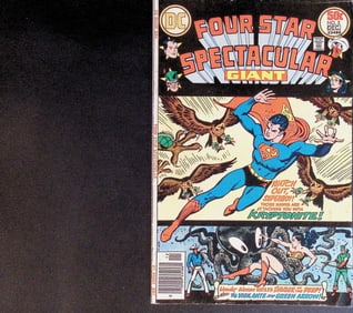 Four Star Spectacular DC Vintage Comic Book: 1976 #5, See Photos