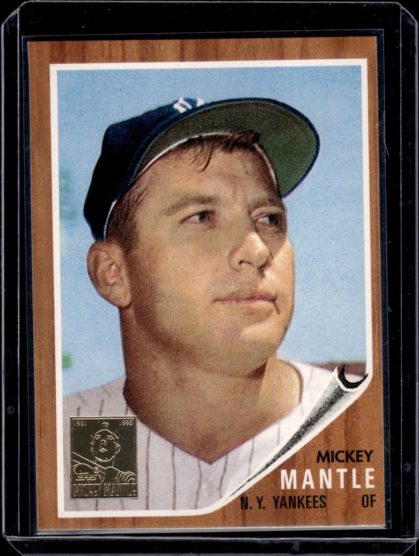 Mickey Mantle 1996 Topps Mantle Commemorative Set #12 Card #200 Yankees (1 of 2)