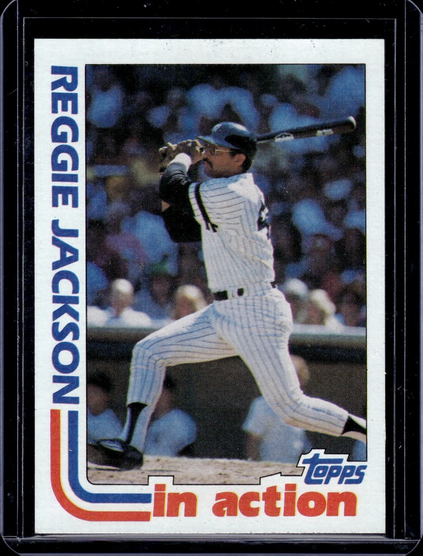 Reggie Jackson In Action 1982 Topps #301 New York Yankees (1 of 2)