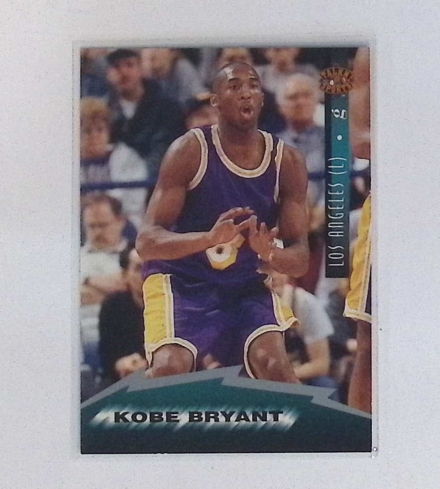 Kobe Bryant Rookie Card 1997 The Score Board #36 Talkin' Sports Hall of Fame (1 of 2)