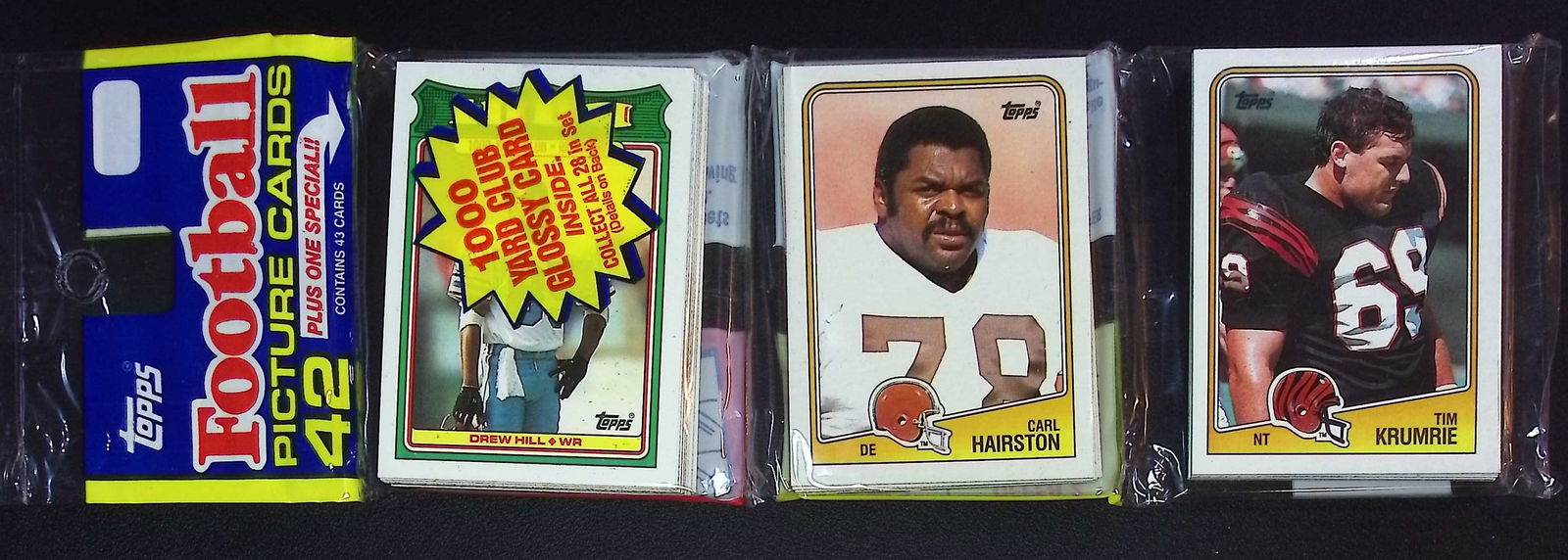 1988 Topps Series 1 Football Rack Pack Bo Jackson Rookie Season, Roger Craig on Front (1 of 2)