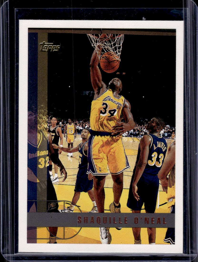 Shaquille O'Neal 1997-98 Topps #109 Los Angeles Lakers (1 of 2)