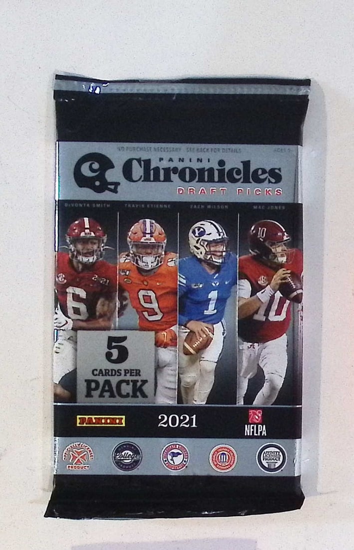 2021 Panini Chronicles Draft Picks Football Card Hanger Value Pack, Sports Cards, Football Cards (1 of 1)