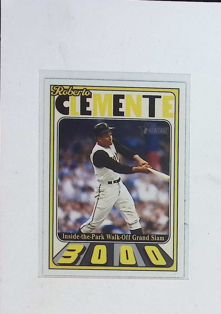 Roberto Clemente 3,000 Insert 2021 Topps Heritage #C3K-1 Pittsburgh Pirates (1 of 2)