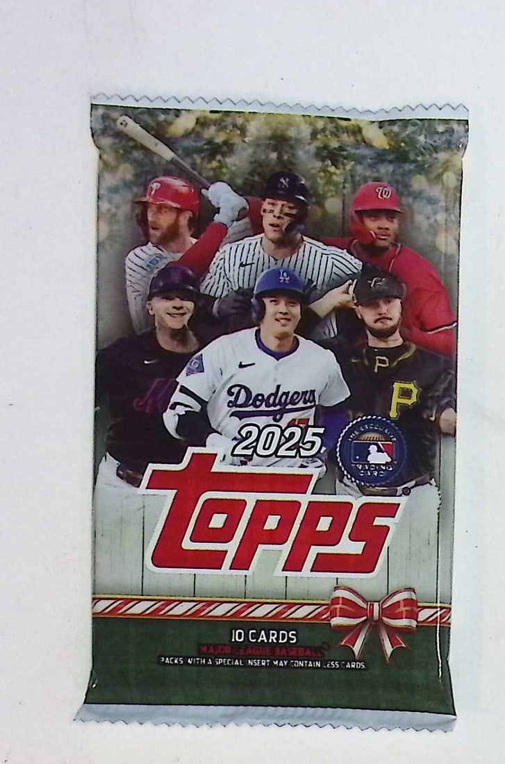 2025 Topps Baseball Holiday MEGA BOX PACK: Factory Sealed Topps Baseball MLB Trading & Sports Cards, Rookie Cards in this set are James Wood, Dylan Crews, Speckled, SP, SSP, Variations, Autographs, Chrome, Refractors, 1976 Topps, Sports Cards