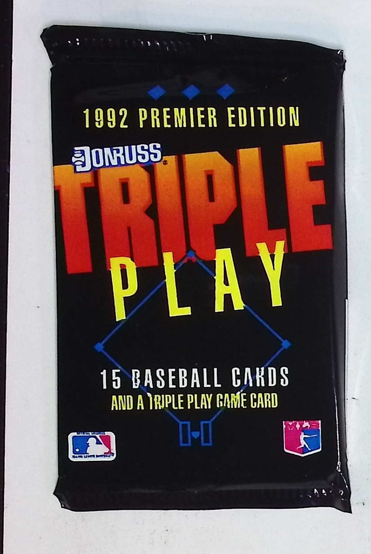 1992 Donruss Vintage PREMIER EDITION TRIPLE PLAY Baseball Card Retail Box Wax Pack: Vintage Valuable Donruss Baseball MLB Trading & Sports Cards, Robin Yount, George Brett, Rickey Henderson, Nolan Ryan, Old Sports Cards for Sale Near Me, World Series & hall of Fame Players, Auction M