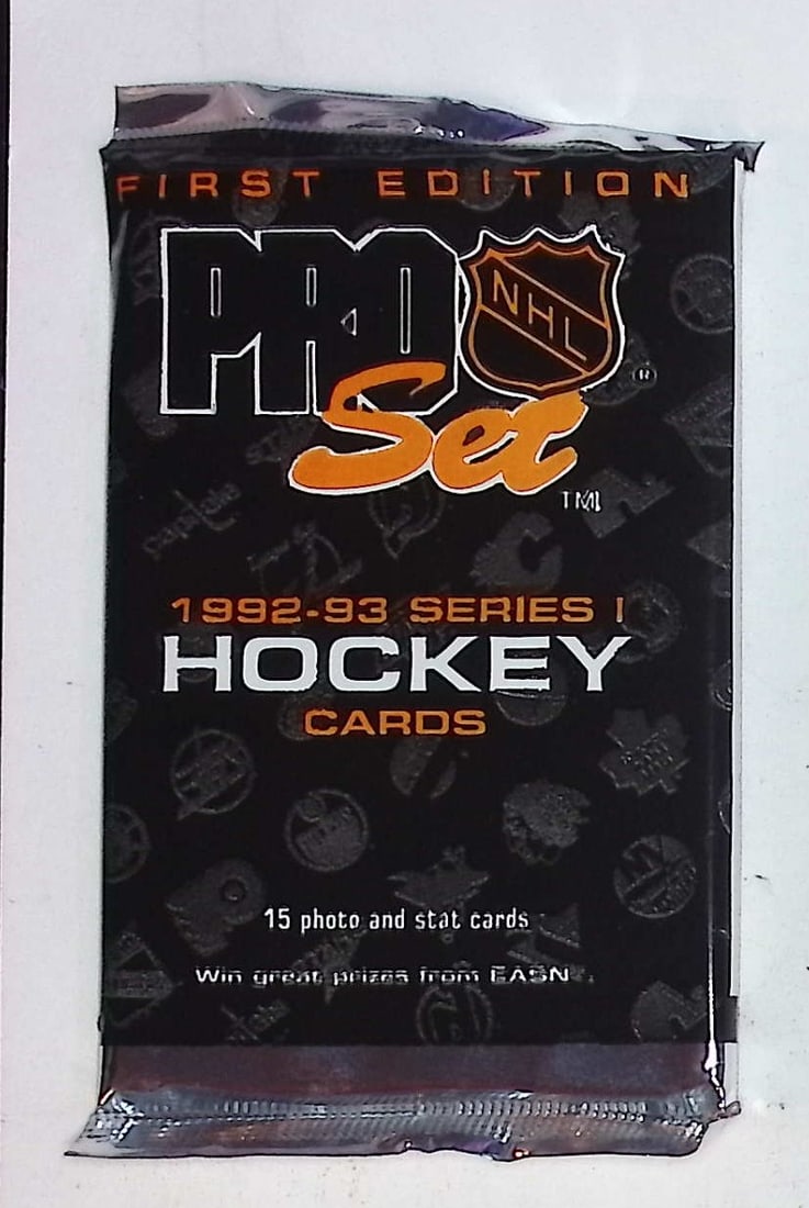1992-93 Pro Set Series 1 Vintage Hockey Card Factory Sealed Retail Box Pack Sports Cards: Pro Set Vintage Hockey NHL Trading & Sports Cards, Brett Hull, Ray Bourque, Patrick Roy, Mario Lemieux, Wayne Gretzky, Sports Cards for Sale Near Me, Auction Lots for Sale on Line, Stanley Cup Winners