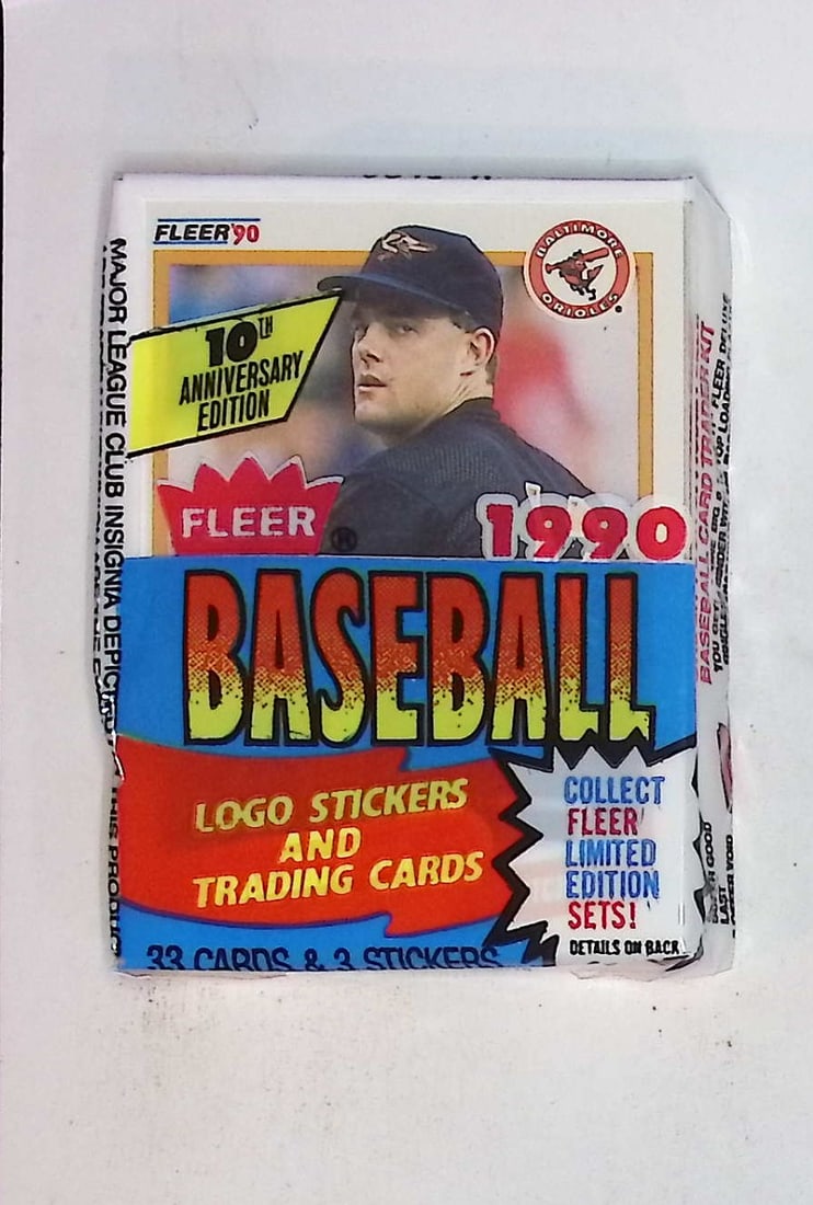 1990 Fleer Baseball Series 1 CELLO FAT PACK Retail Box Pack - 33 Cards & 3 Stickers Sports Cards: Vintage Valuable Fleer Baseball MLB Trading & Sports Cards, Rookies in This Set Include Frank Thomas, Sammy Sosa, Larry Walker, Bernie Williams, New York Yankees, Old Sports Cards for Sale Near Me, Wo