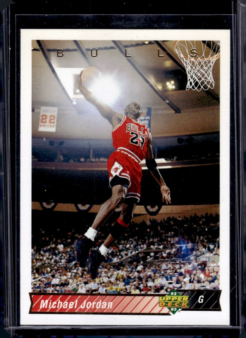 Michael Jordan 1992-93 Upper Deck #23 Chicago Bulls (1 of 2)