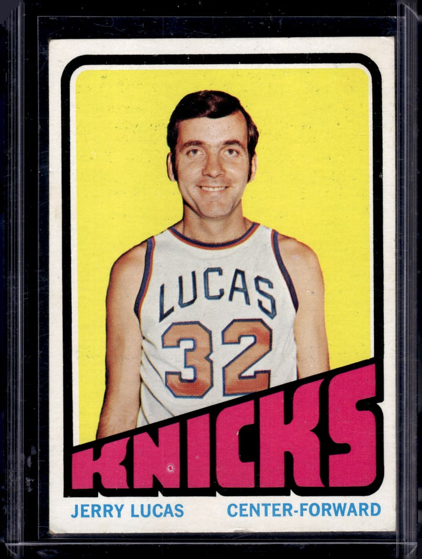 Jerry Lucas 1972-73 Topps #15 New York Knicks Vintage Basektball Card: Topps Basketball NBA Trading & Sports Cards, Sports Cards for Sale Near Me, Chrome, Refractor, SP, SSP, Valuable Auction Memorabilia Lots Sold On Line, NBA Championship & Hall of Fame Player Cards
