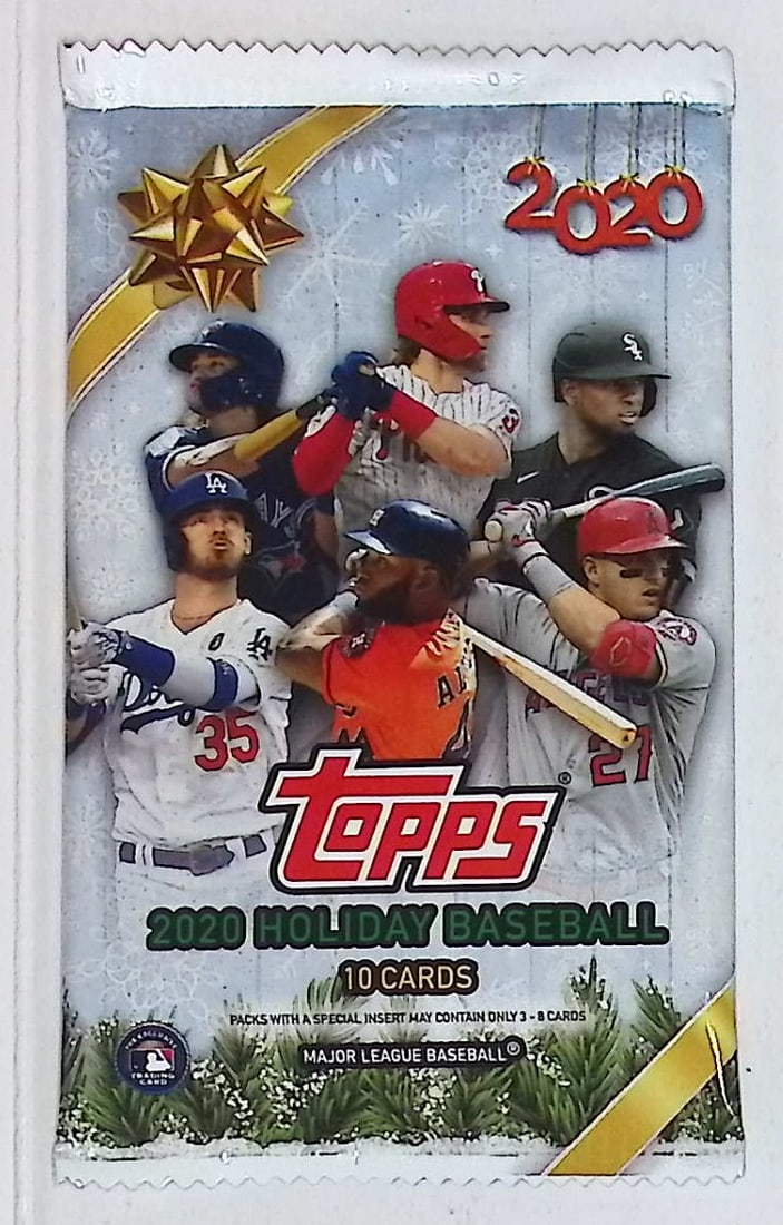 2020 Topps Holiday Baseball Mega Box Pack - MLB Trading Card (1 of 1)