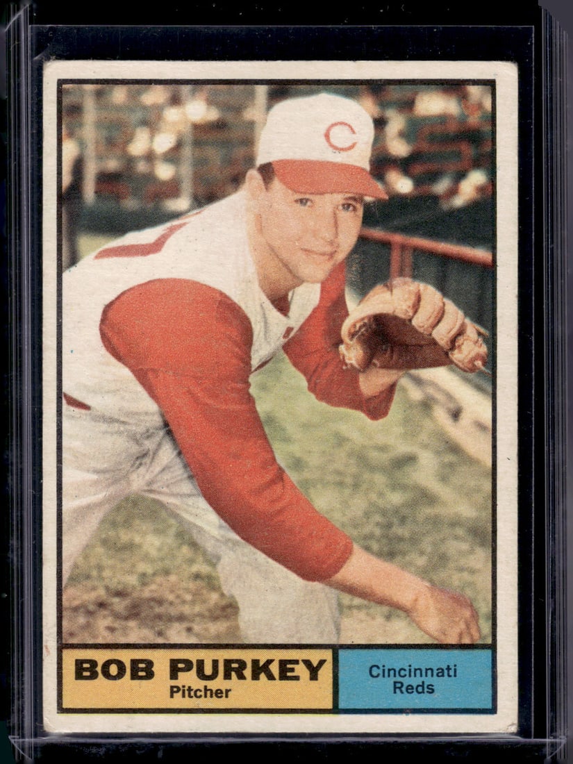 Bob Purkey 1961 Topps #9 Cincinnati Reds Vintage Baseball Card (1 of 2)