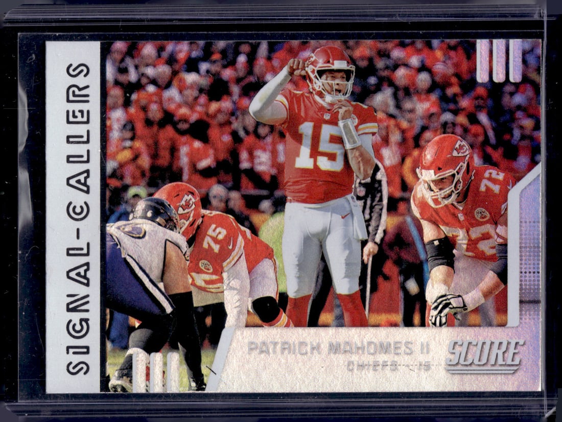 Patrick Mahomes Signal Callers Foil 2019 Score #SC-18 Kansas City Chiefs: Panini Select, Prizm, Mosaic, Contenders, Zenith, Phoenix, Illusions, Absolute, Rookie NFL Sports Trading Cards, SP, SSP, Cards, Football Cards for Sale Near Me, Superbowl & Hall of Fame Player Cards,