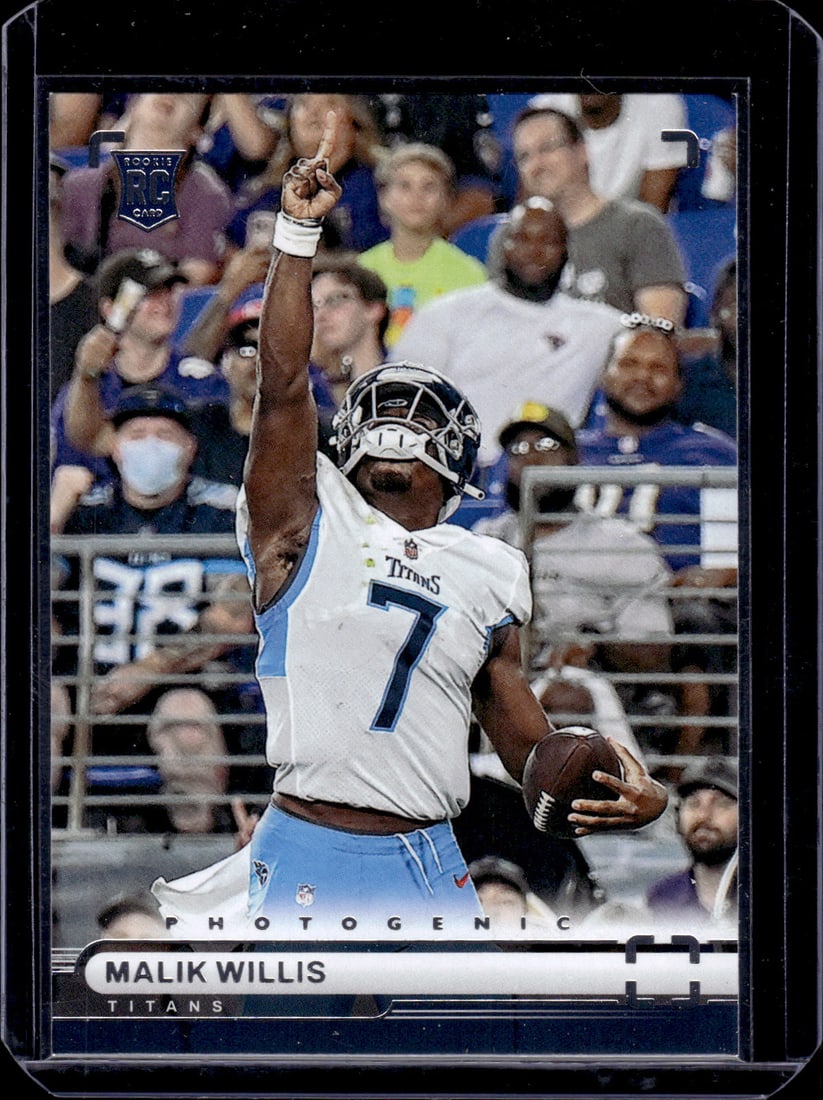 Malik Willis Rookie Card Photogenic 2022 Chronicles #PH-29 Titans, Packers (1 of 2)