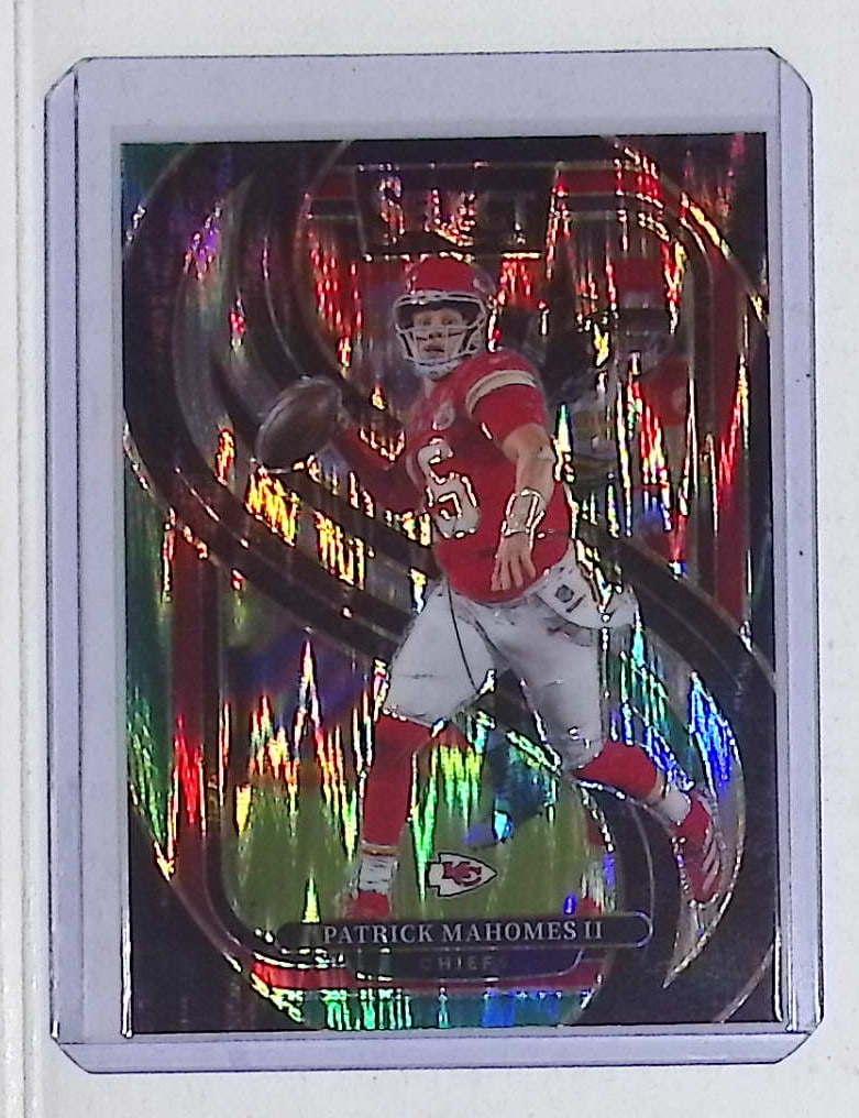 Patrick Mahomes Black & Green Shock Prizm 2024 Panini Select Premier Level #120 (1 of 2)