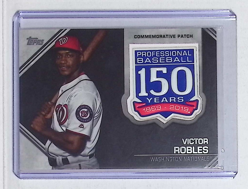 Victor Robles Baseball 150th Anniversary Commemorative Patch 2019 Topps #AMP-VR: Topps Baseball MLB Trading & Sports Cards, Sports Cards for Sale Near Me, World Series & Hall of Fame Players Memorabilia, Refractors, X-Fractors, Numbered, SP, SSP, Valuable Auction Memorabilia Lots 