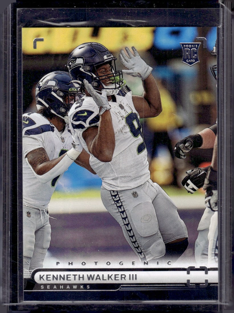 Kenneth Walker Rookie Card 2022 Chronicles Photogenic #PH-37 Seattle Seahawks: Panini Select, Prizm, Mosaic, Contenders, Zenith, Phoenix, Illusions, Absolute, Rookie NFL Sports Trading Cards, SP, SSP, Cards, Football Cards for Sale Near Me, Superbowl & Hall of Fame Player Cards,