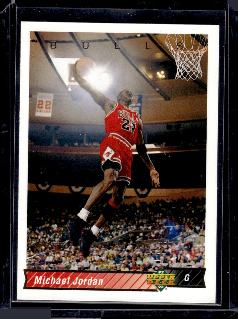 Michael Jordan 1992-93 Upper Deck #23 Chicago Bulls (1 of 2)