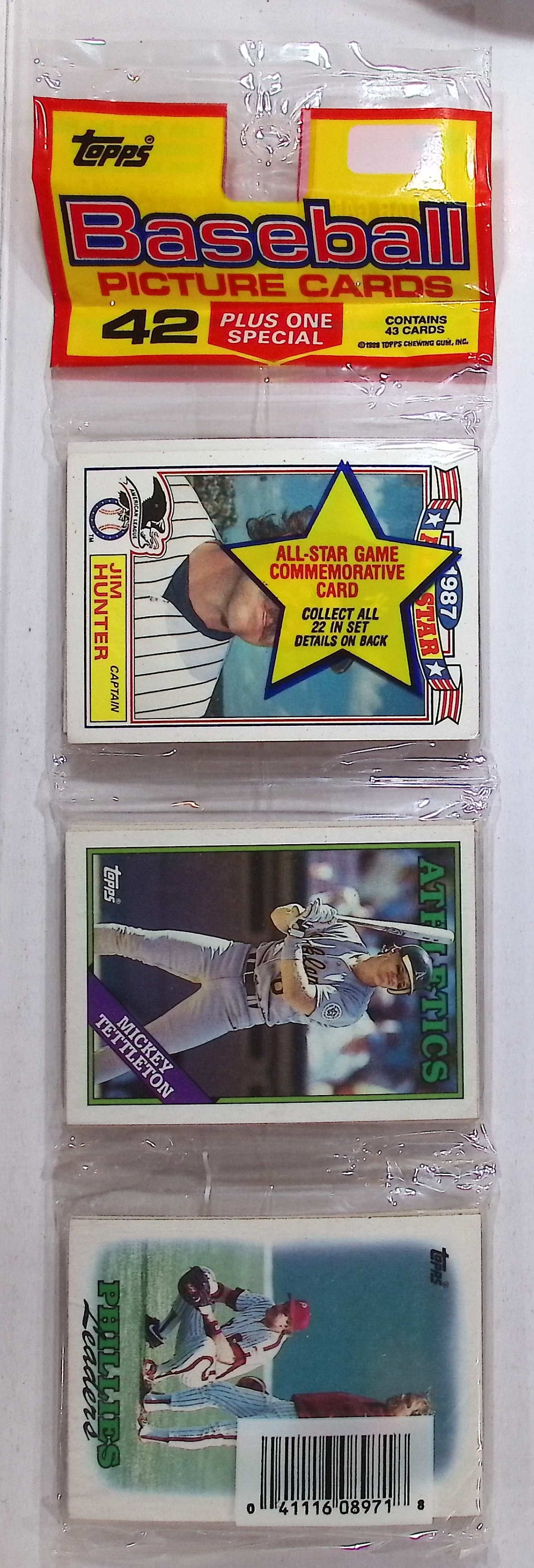 1988 Topps Baseball Cards Hanger Rack Pack - 42 Sports Cards Plus 1 Special Card You Receive the: Topps Baseball MLB Trading & Sports Cards, Dwight Gooden, Rickey Henderson, Paul Molitor, Allan Trammell, Robin Yount, Nolan Ryan, Chicago Cubs, Atlanta Braves, old Sports Cards for Sale Near Me, Vint