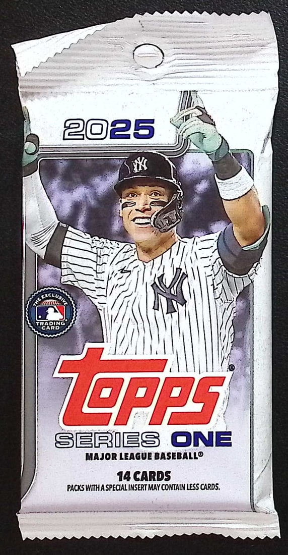 2025 Topps Series 1 Baseball Cards BLASTER BOX PACK Sports Cards Rookie Cards Dylan Crews (1 of 1)
