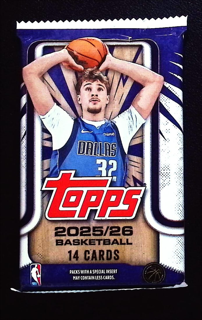 2025-26 Topps Basketball Card MEGA BOX PACK - RC'S: Cooper Flagg, Kon Kneuppel, VJ Edgecombe: Topps Basketball NBA Trading & Sports Cards, Rookie Cards in this set are Cooper Flagg, Dylan Harper, Ace Bailey, V J Edgecombe, Kon Knueppel , Autographs, Signatures, Green Topps Logo Refractor, Auct