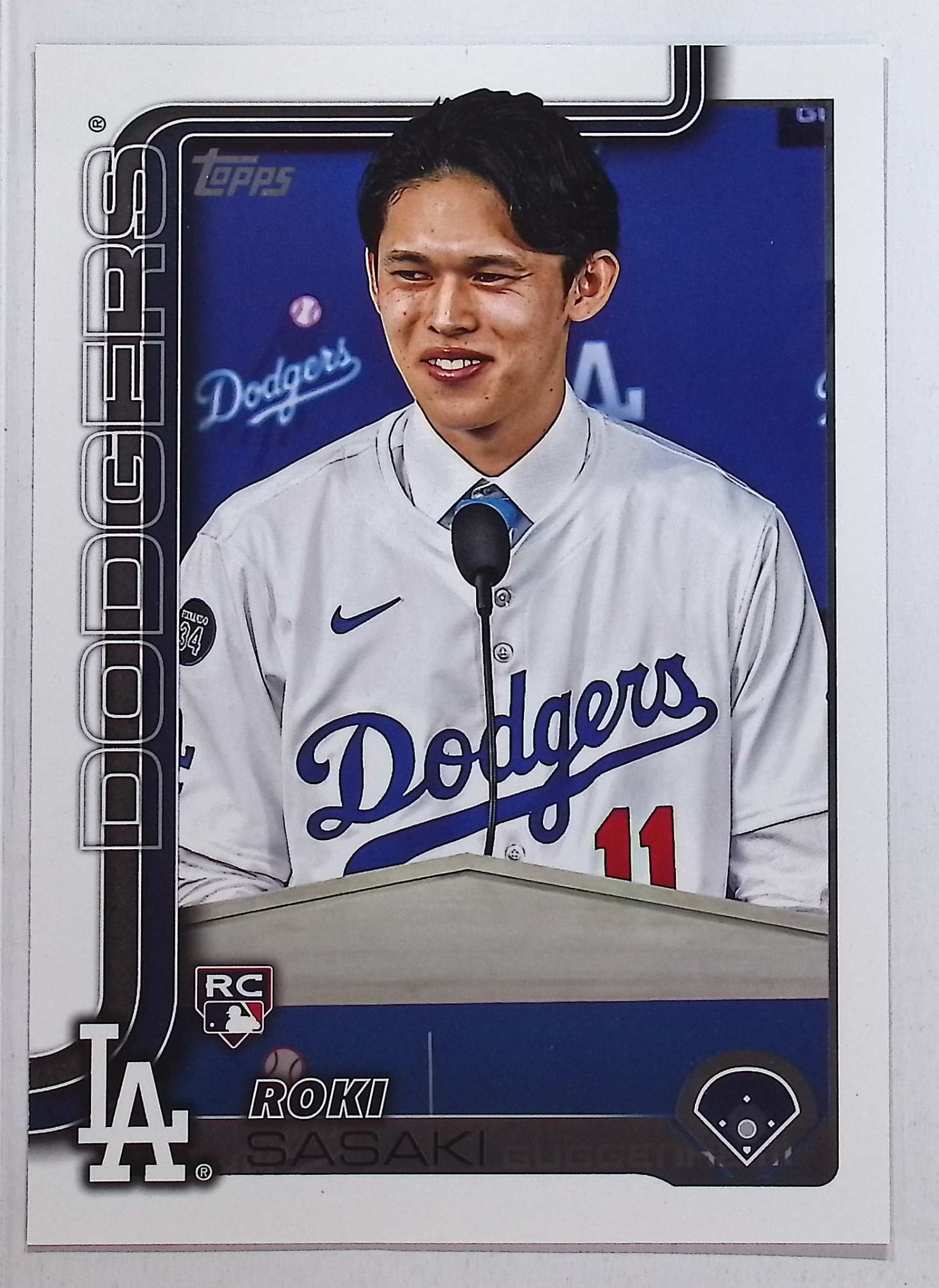 Roki Sasaki Rookie Card Oversized Toploader 2025 Topps #OSP-6 Los Angeles Dodgers: Topps Baseball MLB Trading & Sports Cards, Sports Cards for Sale Near Me, World Series & Hall of Fame Players Memorabilia, Refractors, X-Fractors, Numbered, SP, SSP, Valuable Auction Memorabilia Lots 