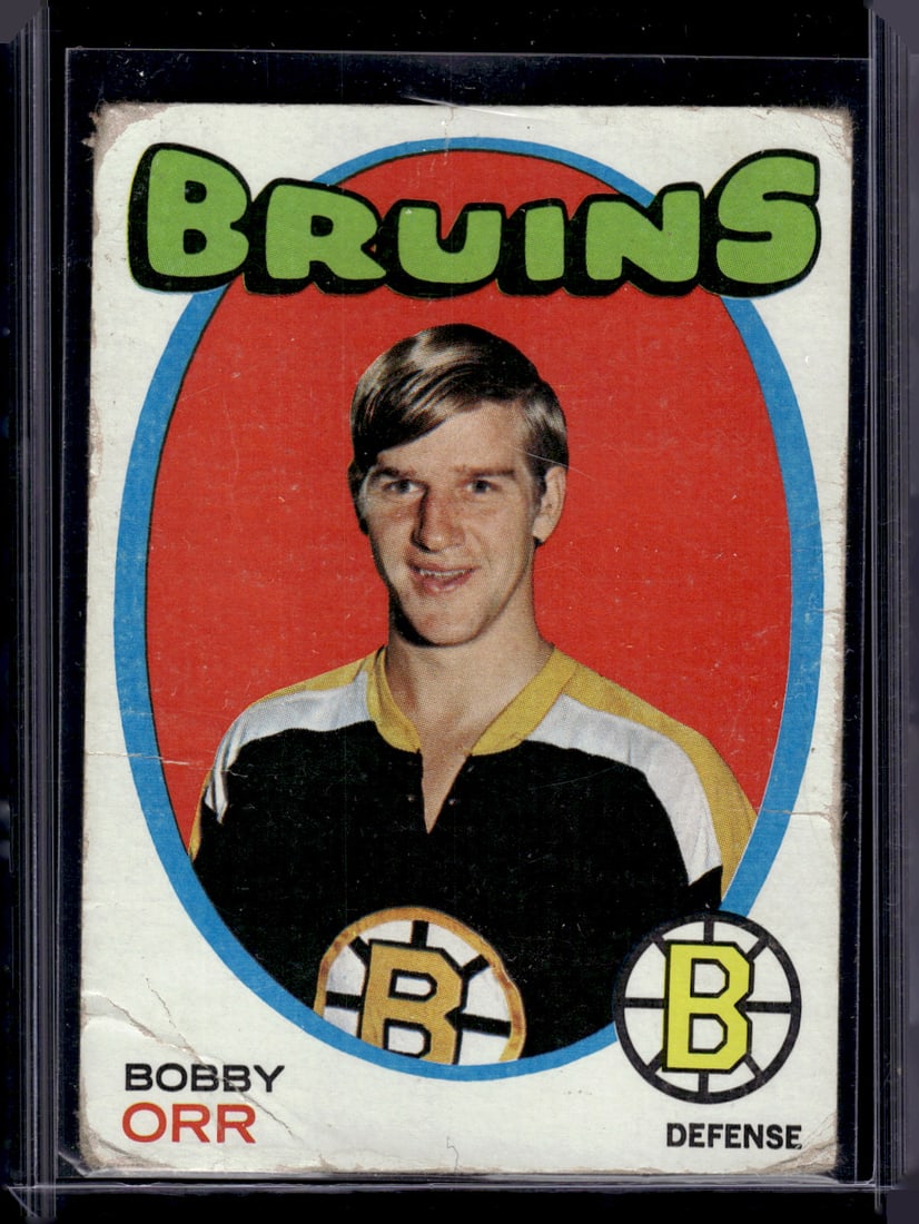 Bobby Orr 1971-72 Topps #100 Low Grade, Creases, See Pictures. Vintage Hockey Card: Topps Vintage NHL Hockey Trading & Sports Cards, Old Sports Cards for Sale Near Me, Stanley Cup & Hall of Fame Players, Valuable Auction Memorabilia Lots for Sale On Line