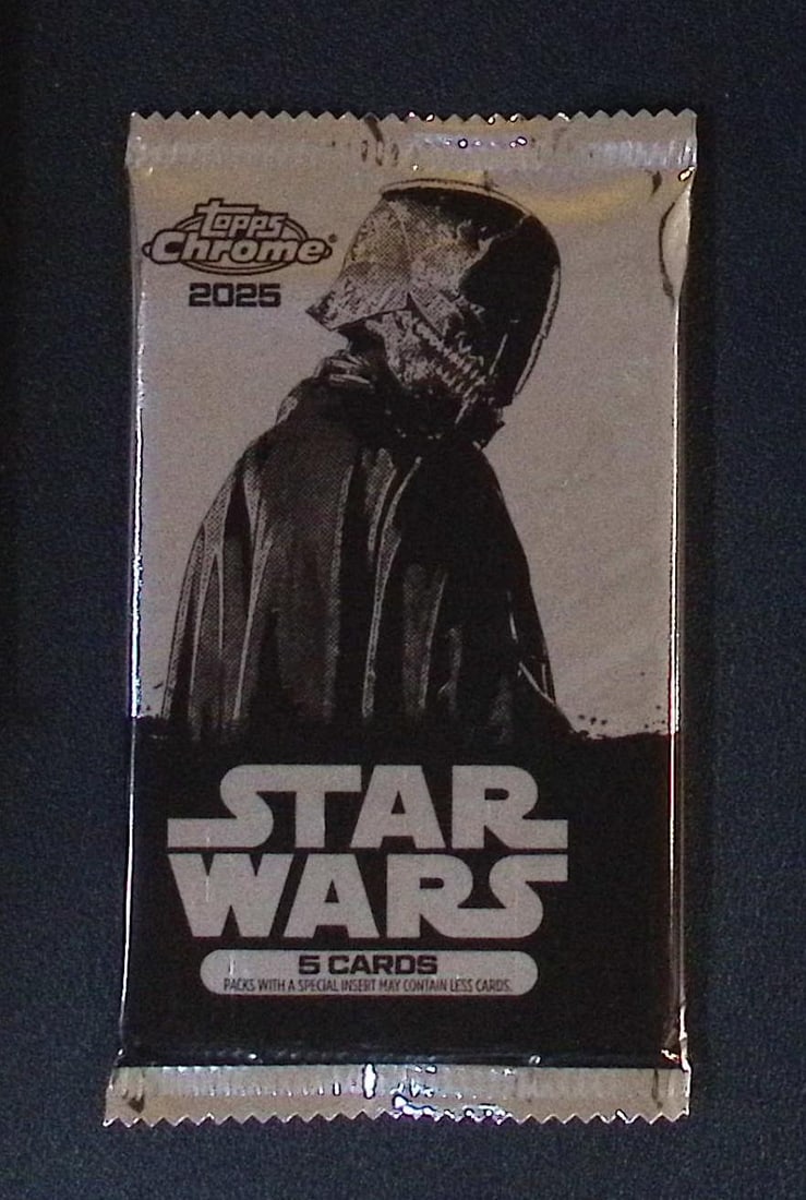 2025 Star Wars Topps Chrome Super Box Bonus Pack with Exclusive Base Variations: Disney Topps Trading Cards of Movies & Television Shows, Refractors, Ray Waves, Numbered Rare Cards. Darth Vader, Luke Skywalker, Princess Leia, Mandalorian, Yoda, Grogu, Han Solo, Rebellion, Imperial