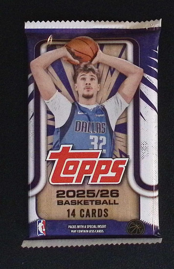 2025-26 Topps Basketball Card MEGA BOX PACK - RC'S: Cooper Flagg, Kon Kneuppel, VJ Edgecombe: Topps Basketball NBA Trading & Sports Cards, Rookie Cards in this set are Cooper Flagg, Dylan Harper, Ace Bailey, V J Edgecombe, Kon Knueppel , Autographs, Signatures, Green Topps Logo Refractor, Auct