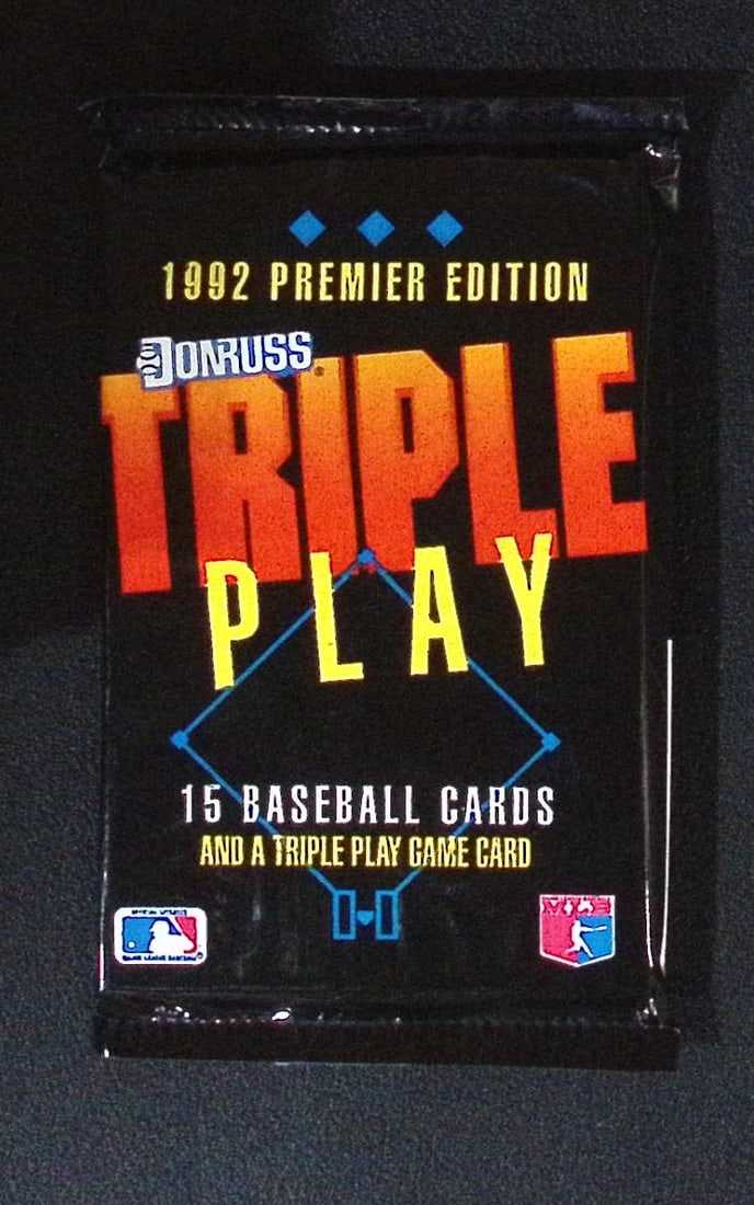 1992 Donruss Vintage PREMIER EDITION TRIPLE PLAY Baseball Card Retail Box Wax Pack: Vintage Valuable Donruss Baseball MLB Trading & Sports Cards, Robin Yount, George Brett, Rickey Henderson, Nolan Ryan, Old Sports Cards for Sale Near Me, World Series & hall of Fame Players, Auction M