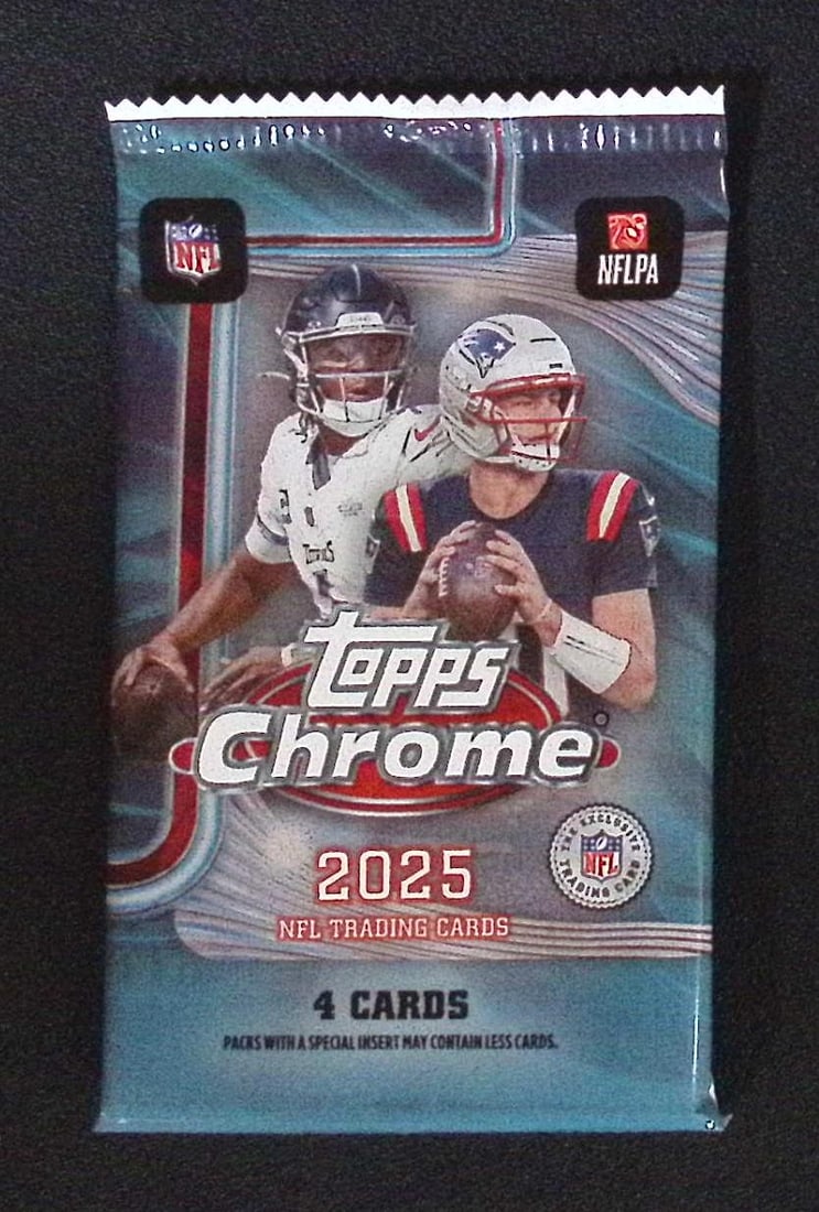 2025 Topps Chrome Football Blaster Box Pack (1 of 1)