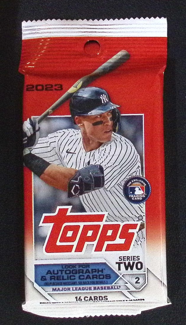 2023 Topps Series 2 Baseball RETAIL BOX PACK, Sports Cards, Rookie Cards, MLB Trading Cards (1 of 1)