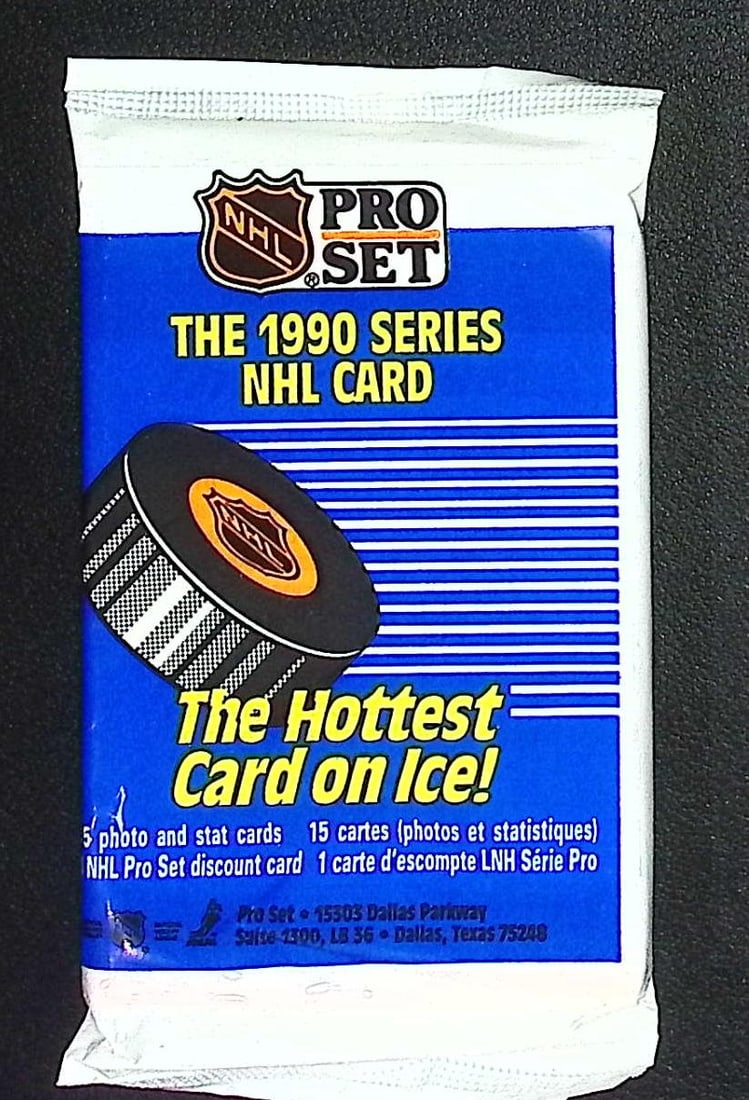 1990 Pro Set Vintage Hockey Cards Retail Box Pack Sports Cards Brett Hull Ray Bourque: 1991 Pro Set Vintage Hockey Card Factory Sealed Retail Box Pack Sports Cards