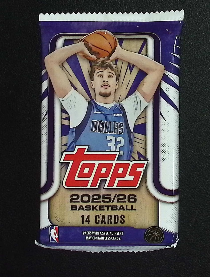 2025-26 Topps Basketball Card MEGA BOX PACK - RC'S: Cooper Flagg, Kon Kneuppel, VJ Edgecombe: Topps Basketball NBA Trading & Sports Cards, Rookie Cards in this set are Cooper Flagg, Dylan Harper, Ace Bailey, V J Edgecombe, Kon Knueppel , Autographs, Signatures, Green Topps Logo Refractor, Auct